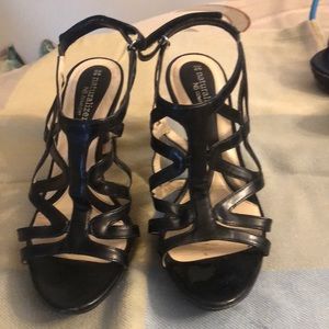 Naturalized leather Sandals